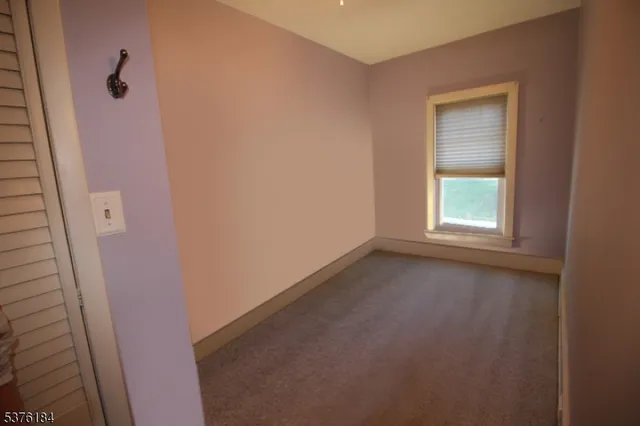 $399,000 | 42 Main Street, Hampton, NJ 08827