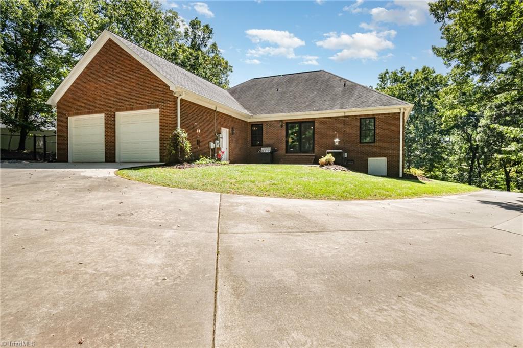 339 Old Burkhart Road Lexington, NC 27292 - Photo 32 of 39