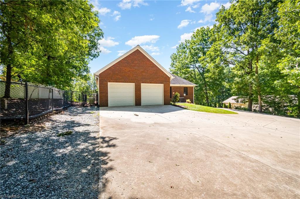 339 Old Burkhart Road Lexington, NC 27292 - Photo 33 of 39