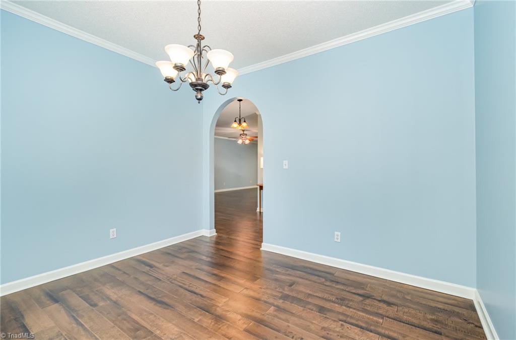 339 Old Burkhart Road Lexington, NC 27292 - Photo 8 of 39 DR looking toward foyer and LR