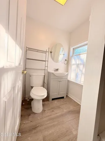 $1,350 | 31 Union Street, Unit B, Glens Falls, NY 12801