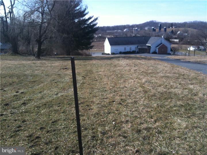 128 Witmer Road Reinholds, PA 17569 - Photo 3 of 9 Gallery Image 3