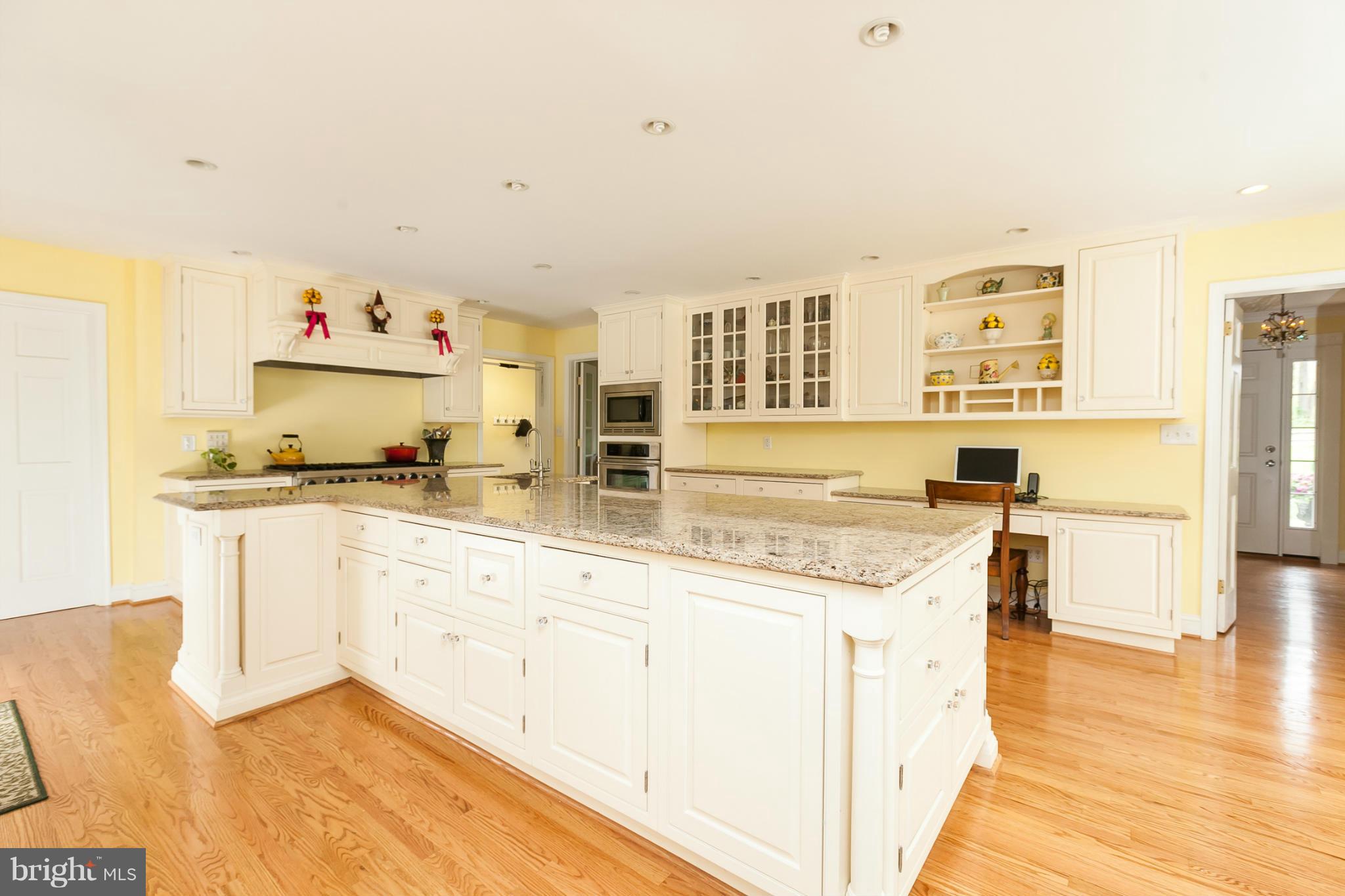 13902 Blenheim Road North Phoenix, MD 21131 - Photo 6 of 15 Kitchen