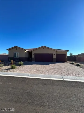 $2,200 | 213 Late Harvest Avenue, Pahrump, NV 89060