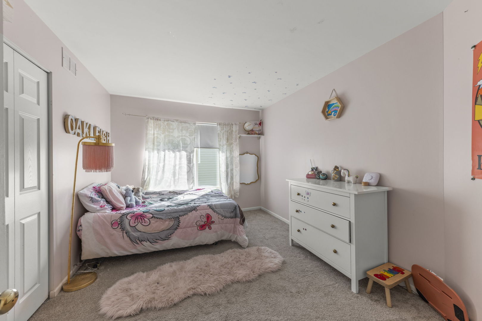 2132 Feldott Lane Naperville, IL 60540 - Photo 24 of 33 a bedroom with a bed and a window