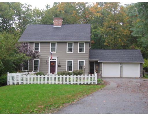 72 Rondeau Street Palmer, MA 01069 - Photo 1 of 19 Gallery Image 1
