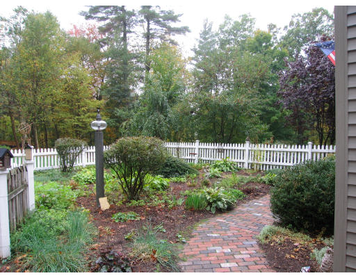72 Rondeau Street Palmer, MA 01069 - Photo 3 of 19 Gallery Image 3