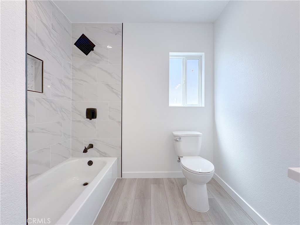 913 East Elm Street Compton, CA 90221 - Photo 11 of 20