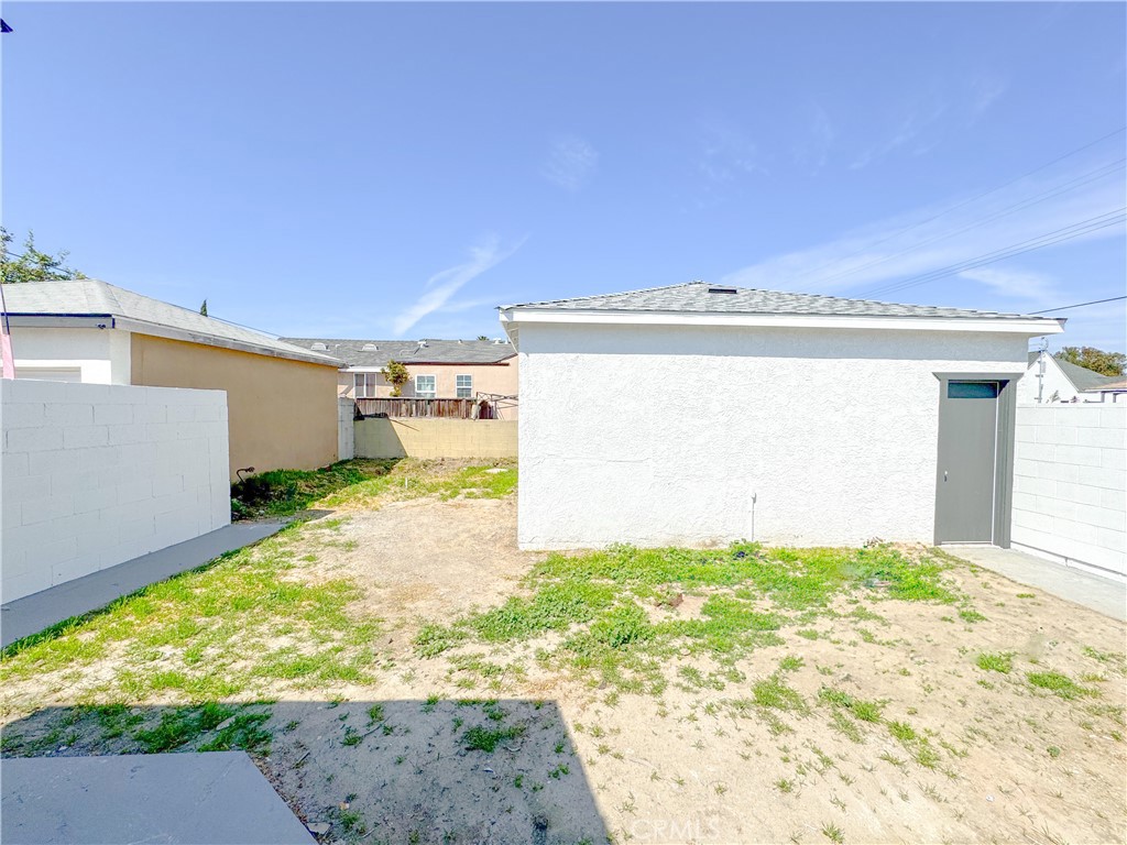 913 East Elm Street Compton, CA 90221 - Photo 18 of 20