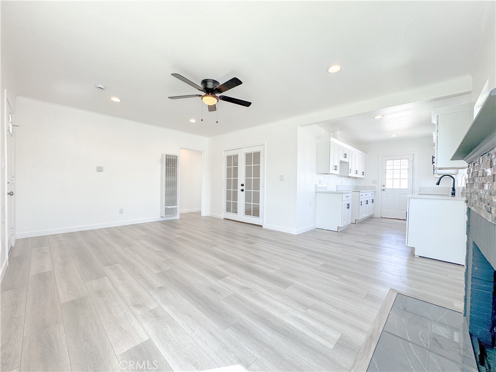 913 East Elm Street Compton, CA 90221 - Photo 6 of 20