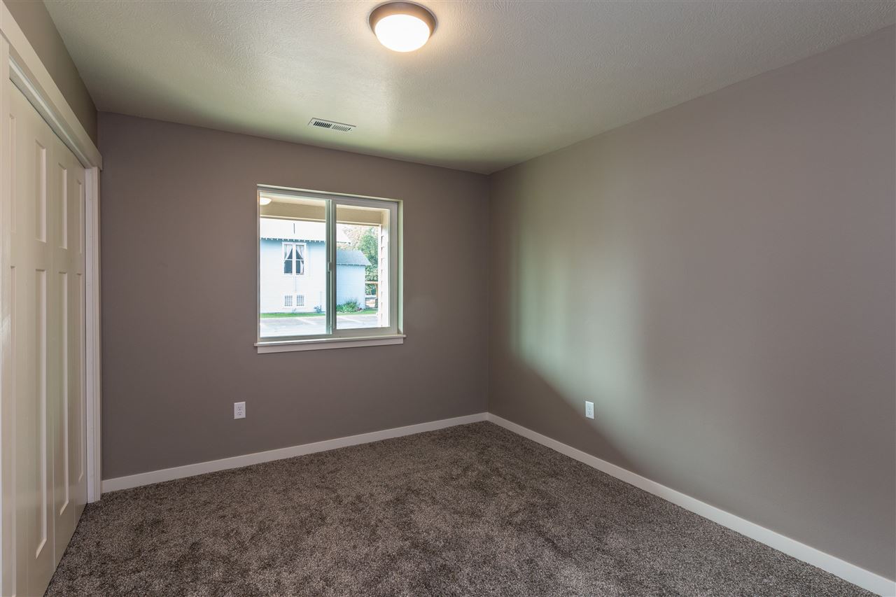 2818 North Park Road Spokane Valley, WA 99212 - Photo 12 of 15
