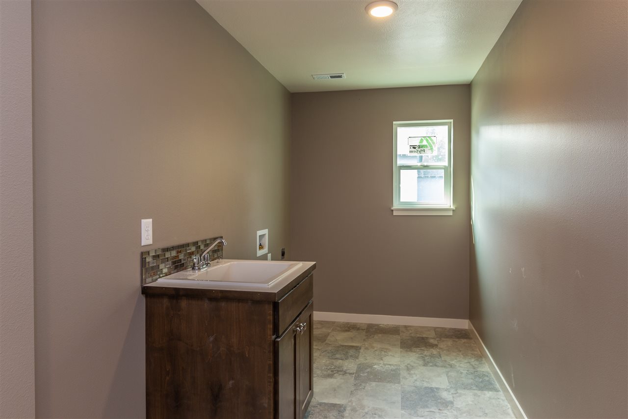2818 North Park Road Spokane Valley, WA 99212 - Photo 14 of 15