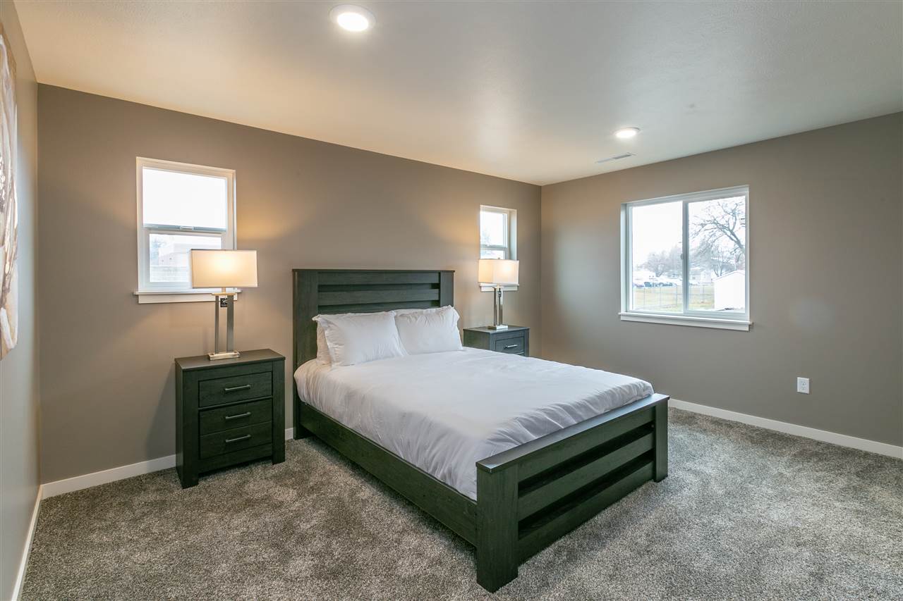 2818 North Park Road Spokane Valley, WA 99212 - Photo 8 of 15