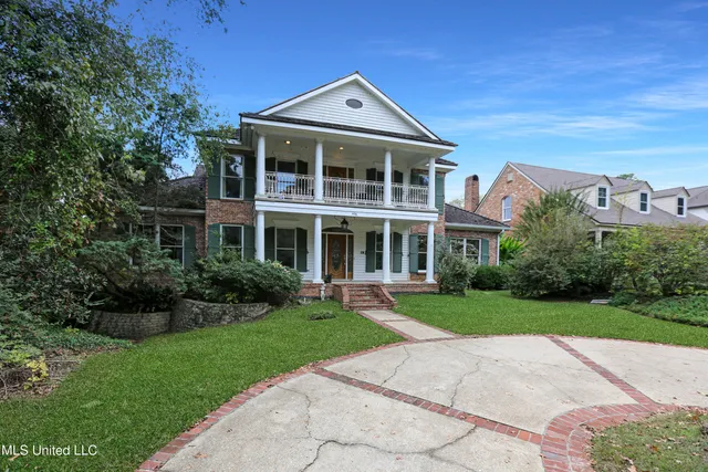 $425,000 | 406 Roses Bluff Drive, Madison, MS 39110