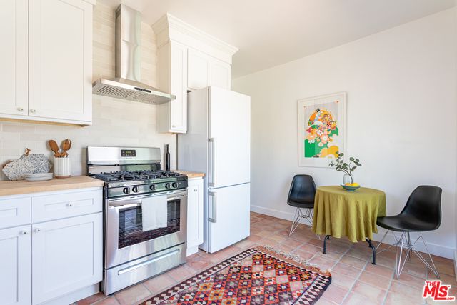 $875,000 | 1174 North Westmoreland Avenue, Los Angeles, CA 90029