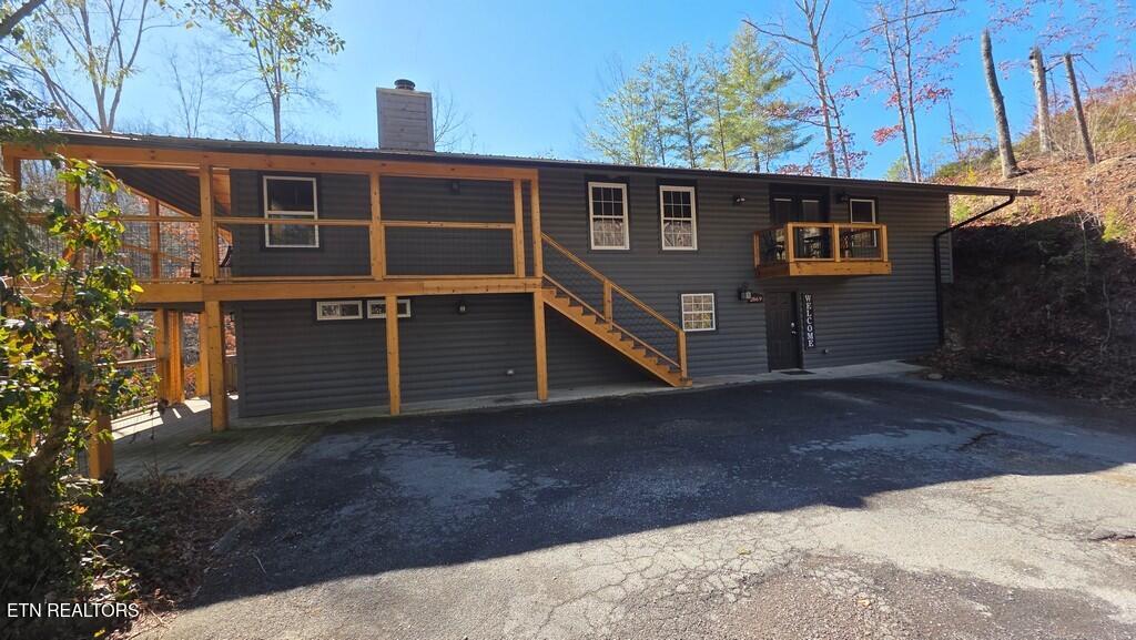 2869 Hatcher Mountain Road Sevierville, TN 37862 - Photo 41 of 43 R- side-2