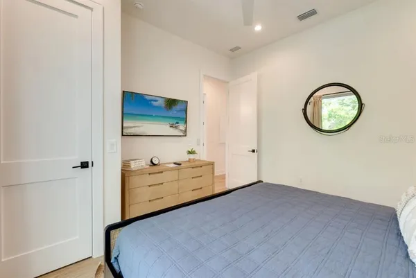 $6,950,000 | 9407 Gulf Drive, Anna Maria, FL 34216