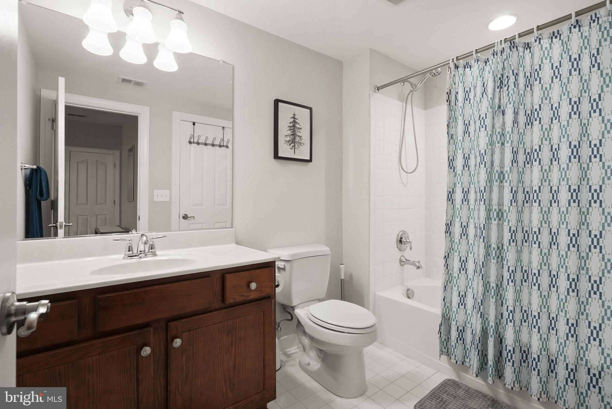 32 Pinewood Road Fredericksburg, VA 22405 - Photo 59 of 82 Fifth Bathroom.