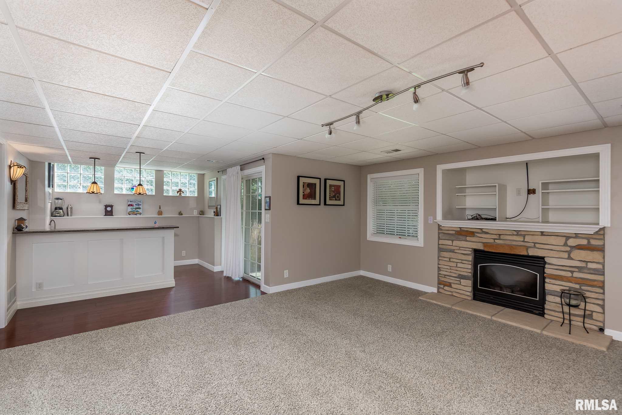 6 Hickory Hills Road Geneseo, IL 61254 - Photo 16 of 32 Gallery Image 16