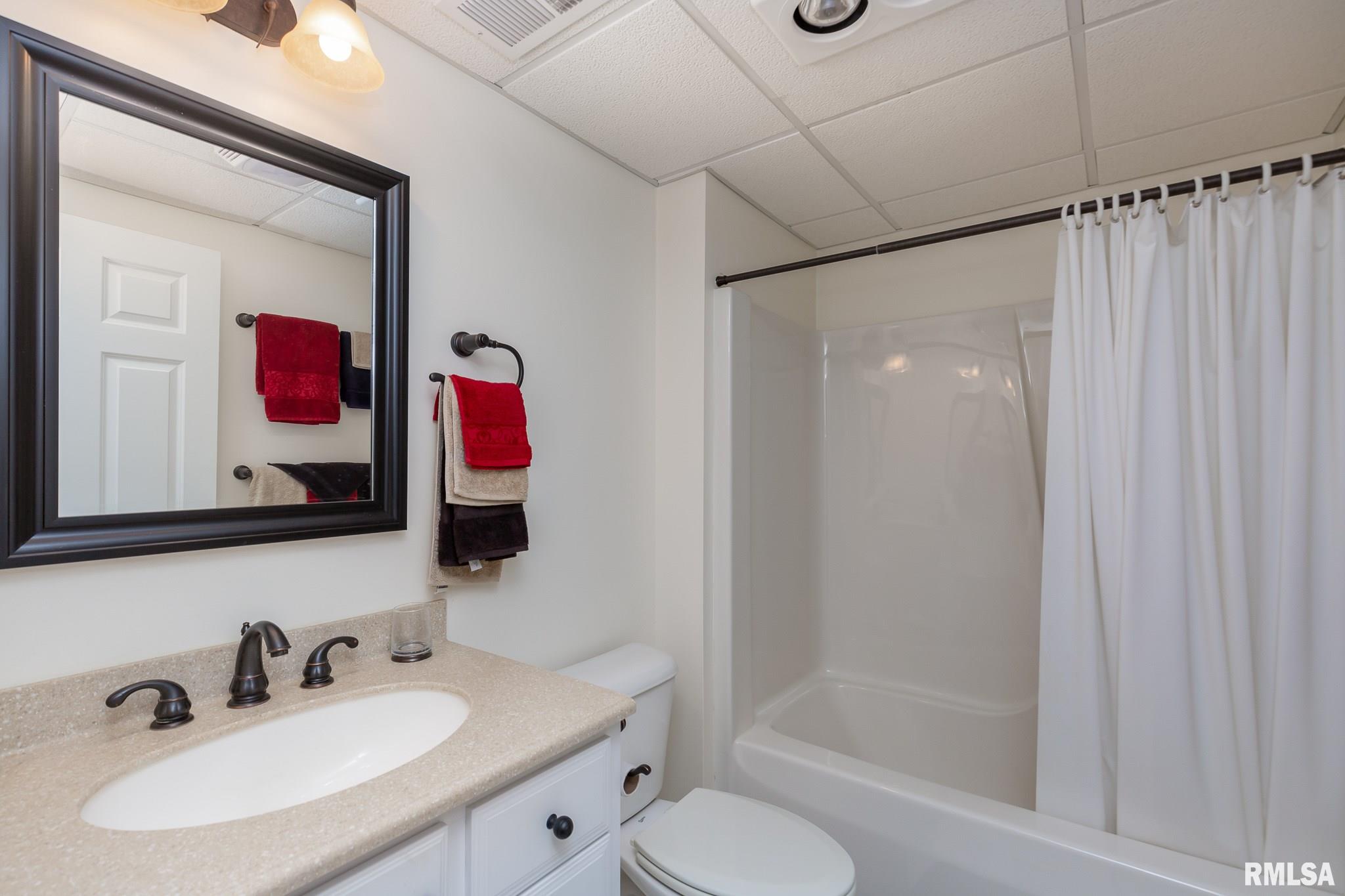 6 Hickory Hills Road Geneseo, IL 61254 - Photo 19 of 32 Gallery Image 19
