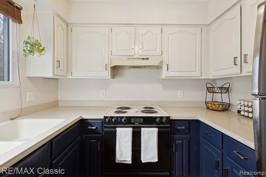 5594 Harper Road Holt, MI 48842 - Photo 16 of 53 Gallery Image 16