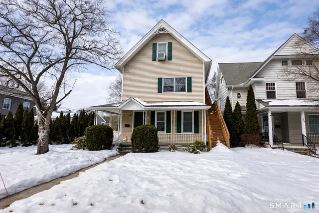 $1,450 | 230 North Main Street, Naugatuck, CT 06770