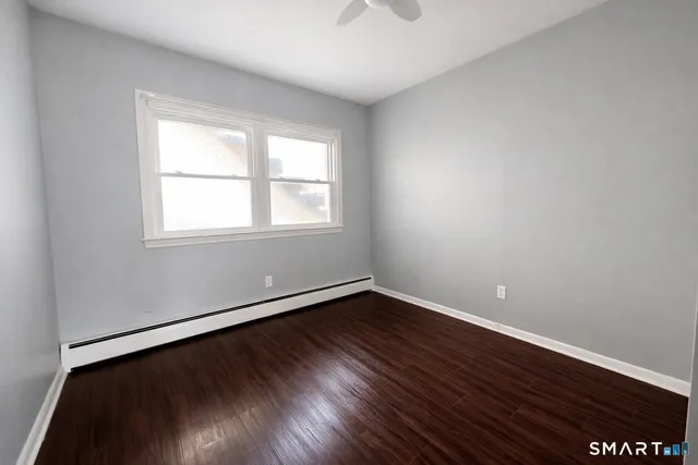 $1,450 | 230 North Main Street, Naugatuck, CT 06770