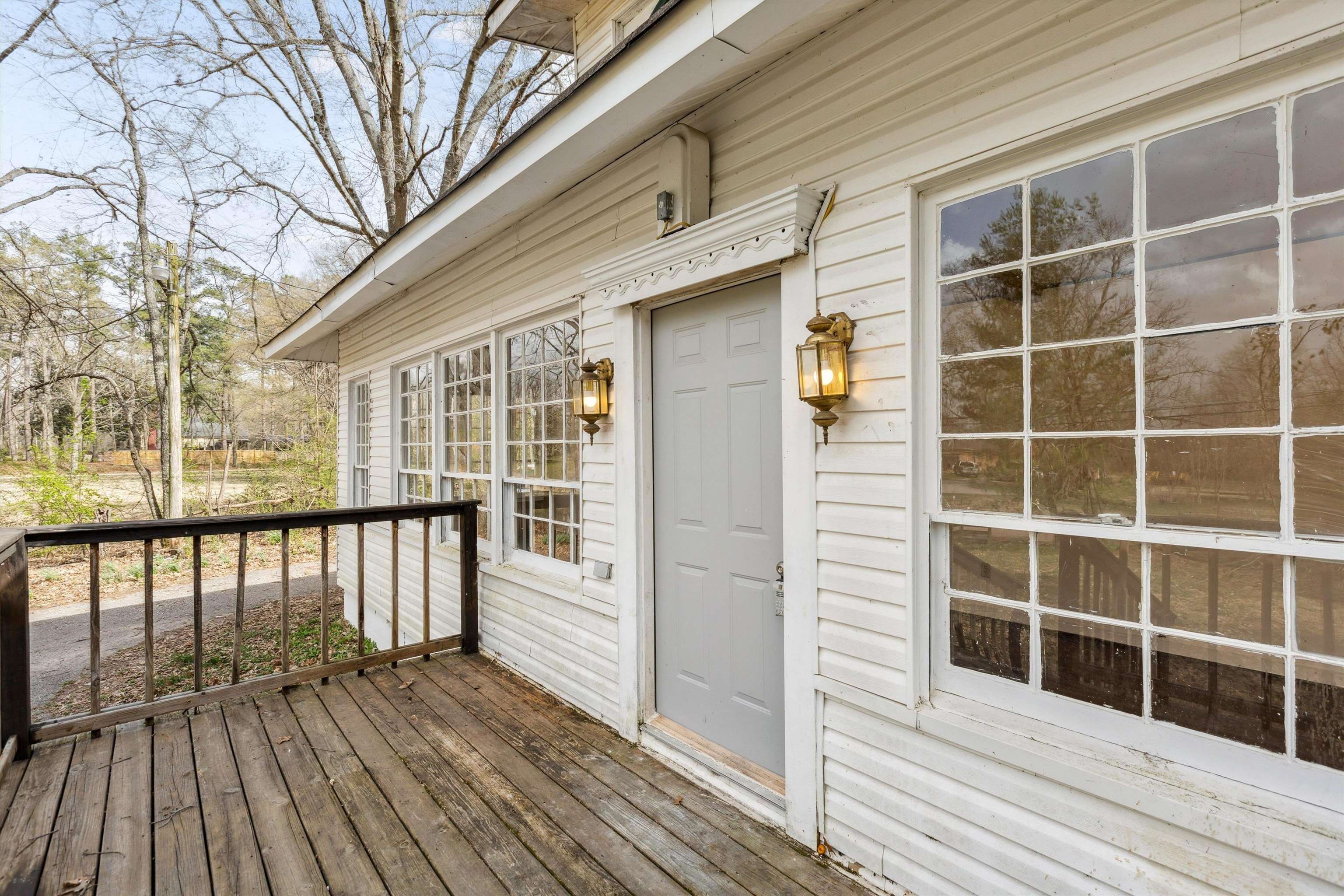 8457 East Kerrville Rosemark Road Millington, TN 38053 - Photo 27 of 32 View of wooden deck