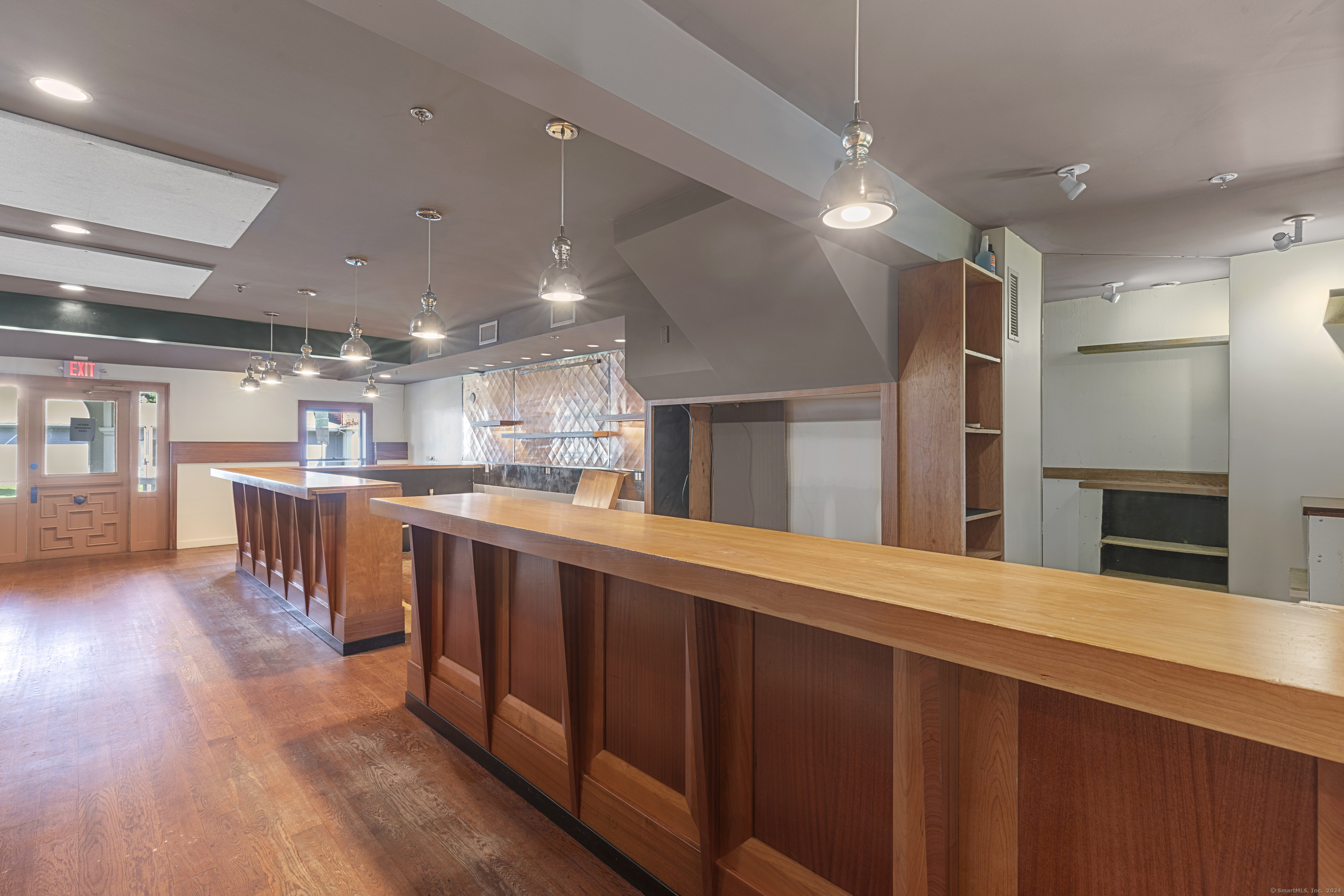 78 Main Street Centerbrook, CT 06409 - Photo 14 of 22 Excellent lighting and seating capacity