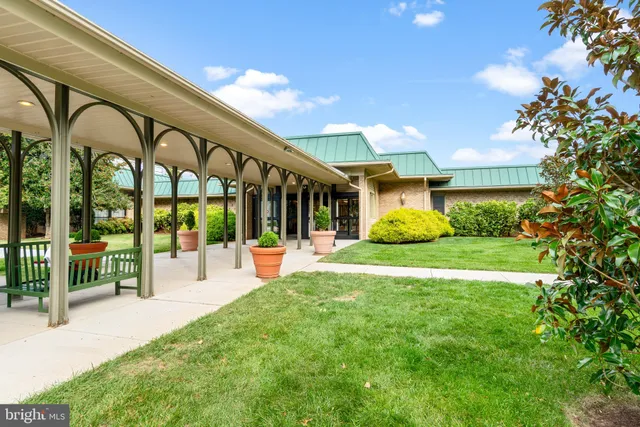 $289,900 | 3005 South Leisure World Boulevard, Unit 702, Silver Spring, MD 20906