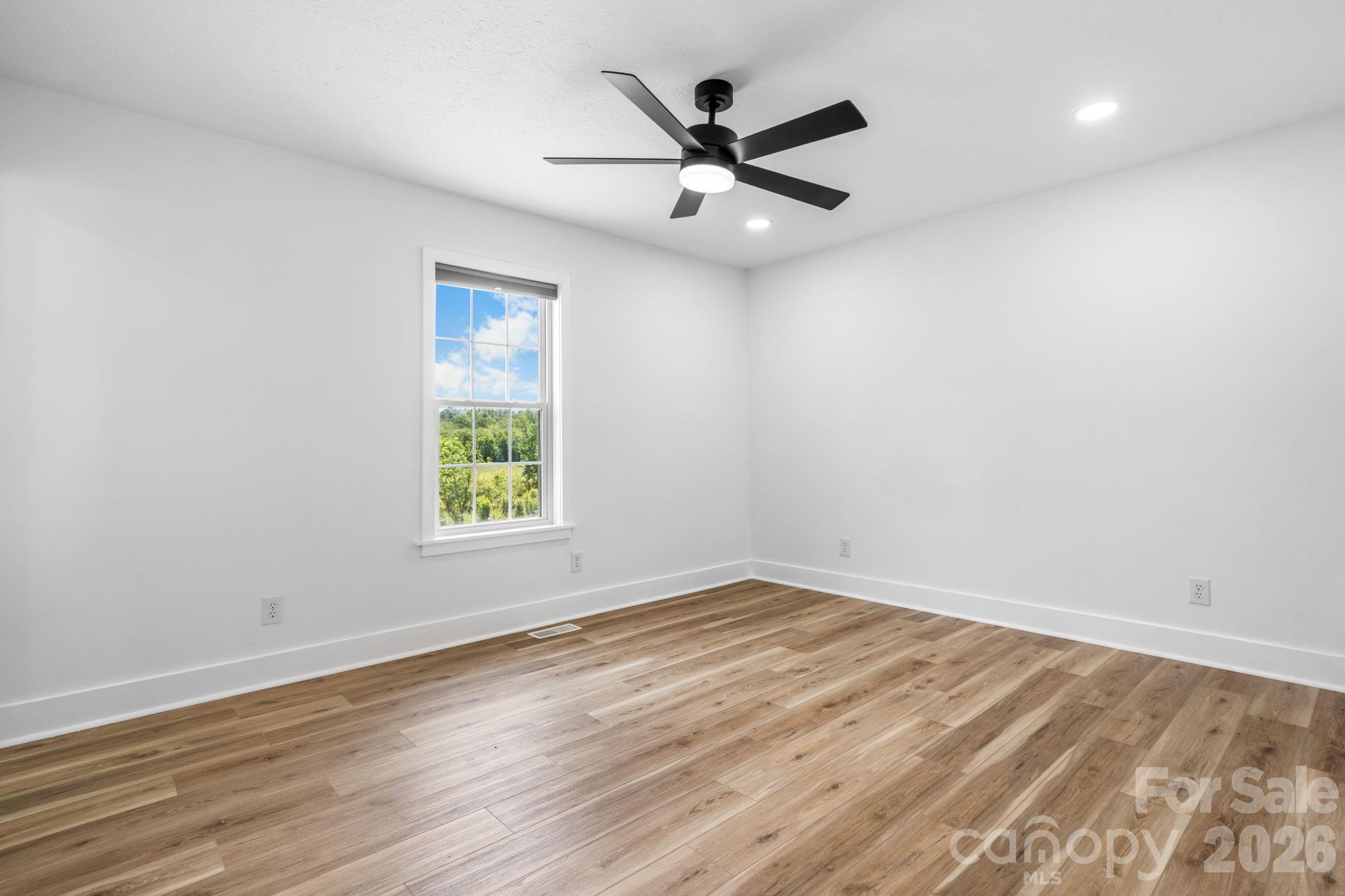 4362 Calico Road Lenoir, NC 28645 - Photo 14 of 31
