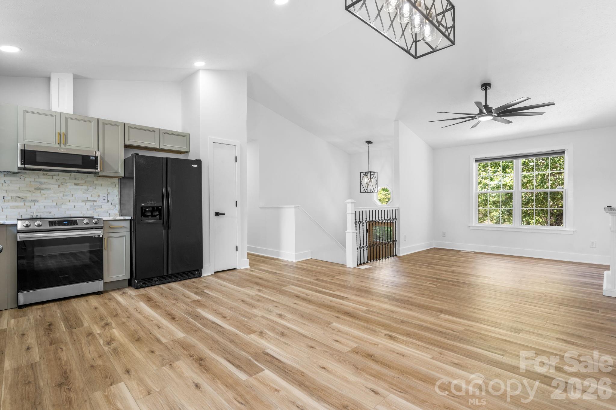 4362 Calico Road Lenoir, NC 28645 - Photo 6 of 31