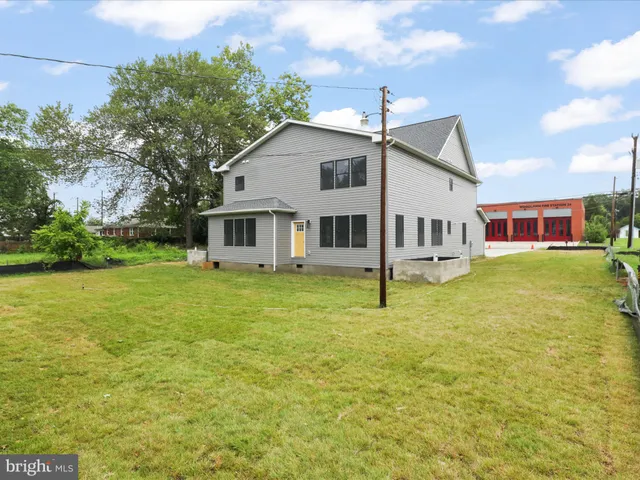 $1,500,000 | 8708 Lukens Lane, Alexandria, VA 22309