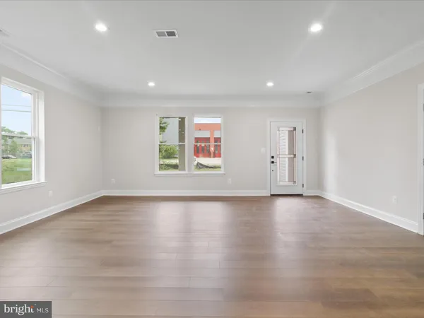 $1,300,000 | 8708 Lukens Lane, Alexandria, VA 22309