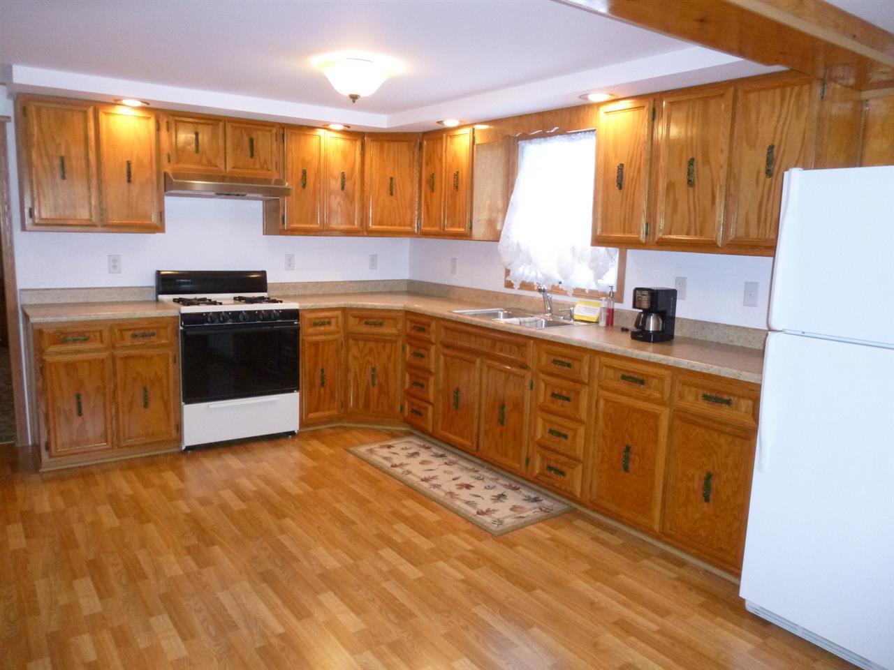 1006 County Line Road Walkerton, IN 46574 - Photo 3 of 30 Gallery Image 3