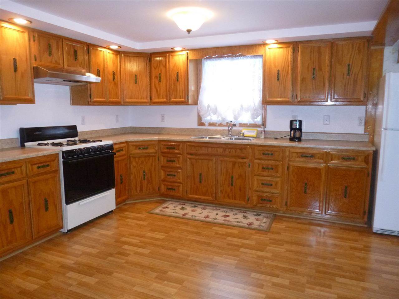 1006 County Line Road Walkerton, IN 46574 - Photo 4 of 30 Gallery Image 4