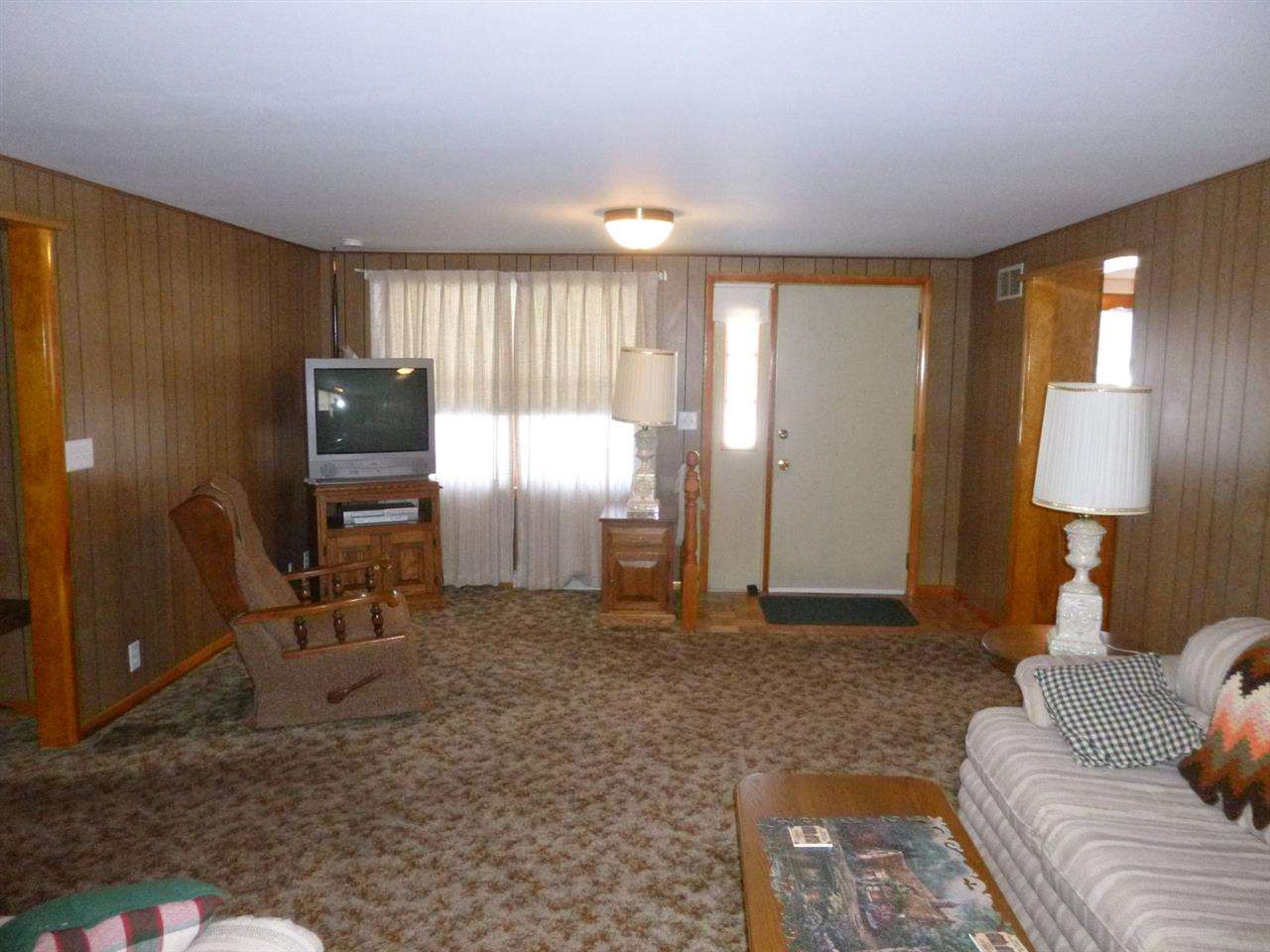 1006 County Line Road Walkerton, IN 46574 - Photo 7 of 30 Gallery Image 7