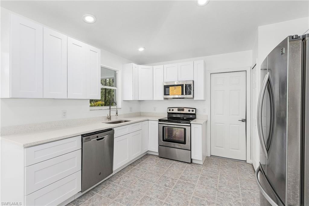 3510 43rd Avenue Northeast Naples, FL 34120 - Photo 8 of 21