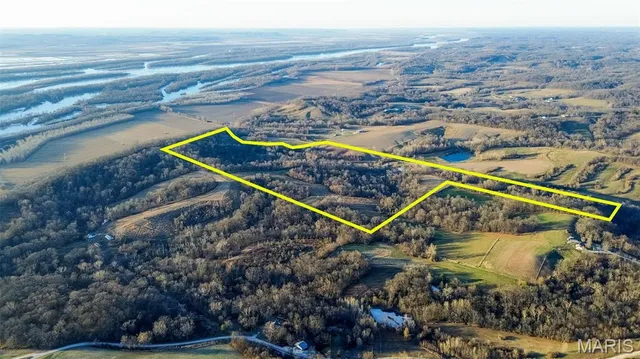 $806,400 | 1697 Kintown Hollow Road, Hardin, IL 62047