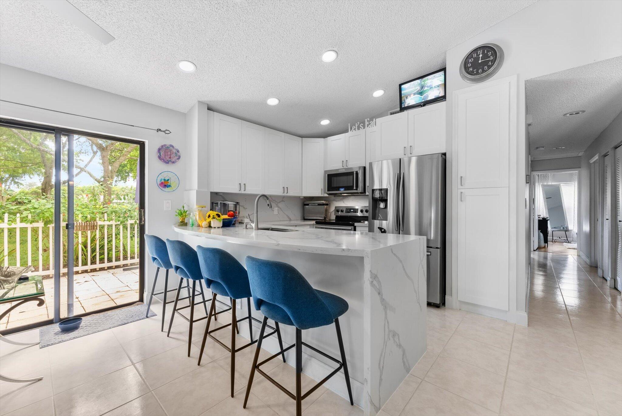 21224 Summertrace Circle Boca Raton, FL 33428 - Photo 7 of 34 Eat in kitchen