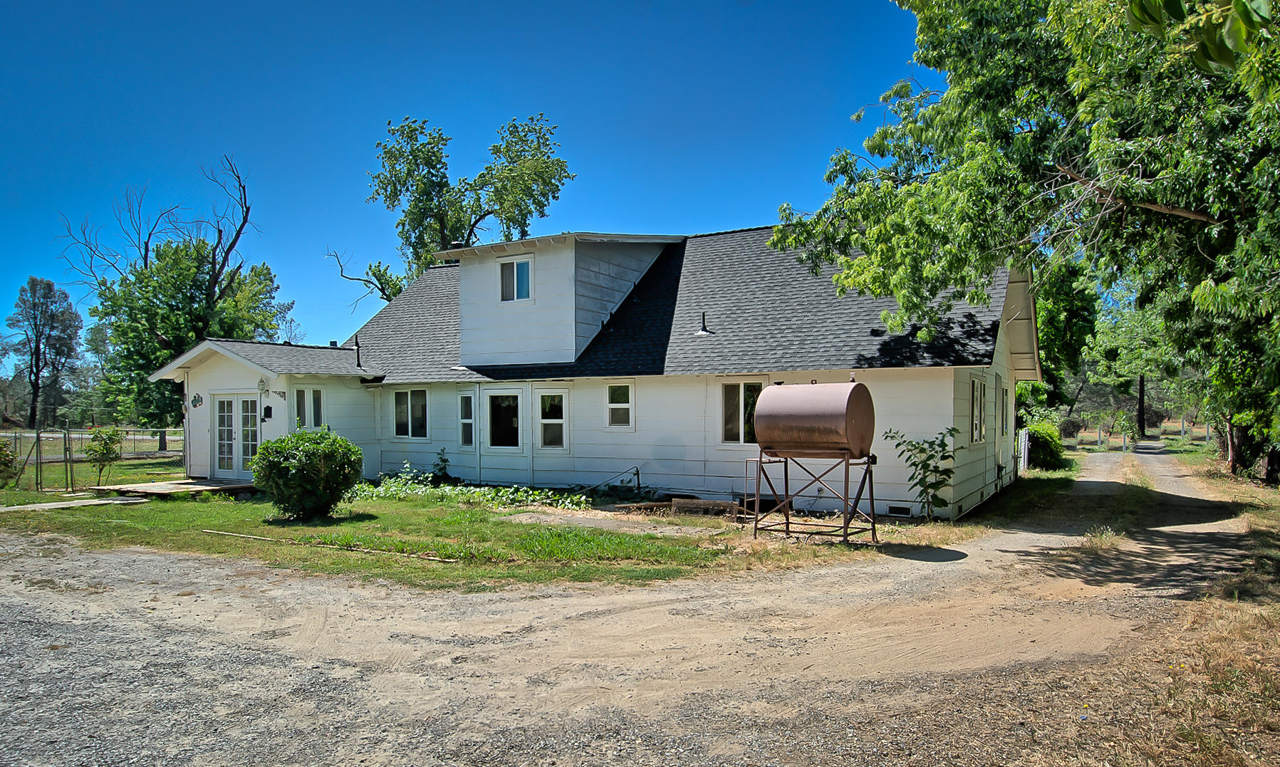 16008 Cloverdale Road Anderson, CA 96007 - Photo 61 of 64 cloverdale-158