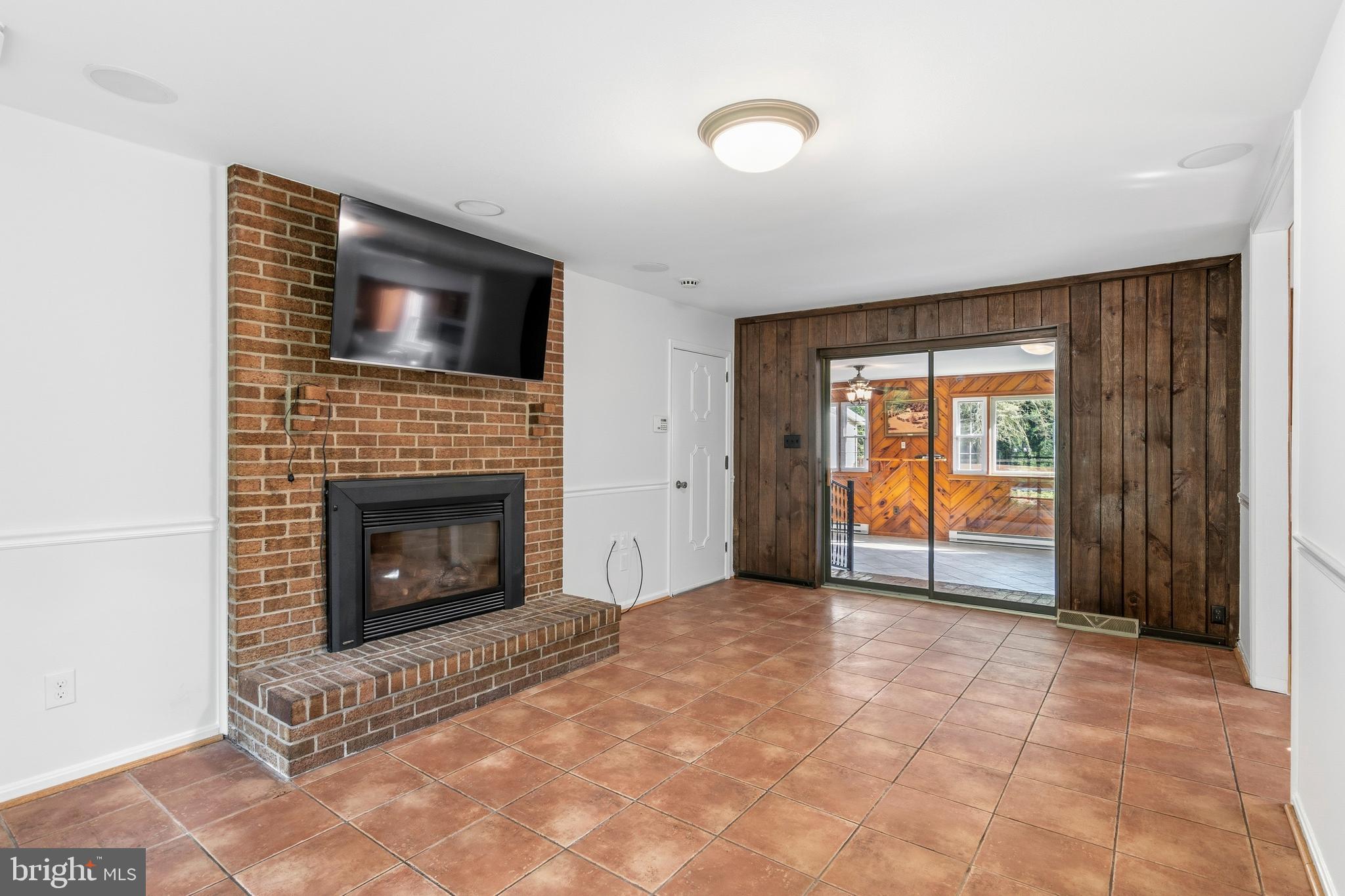 17212 Hunter Green Road Upperco, MD 21155 - Photo 12 of 51