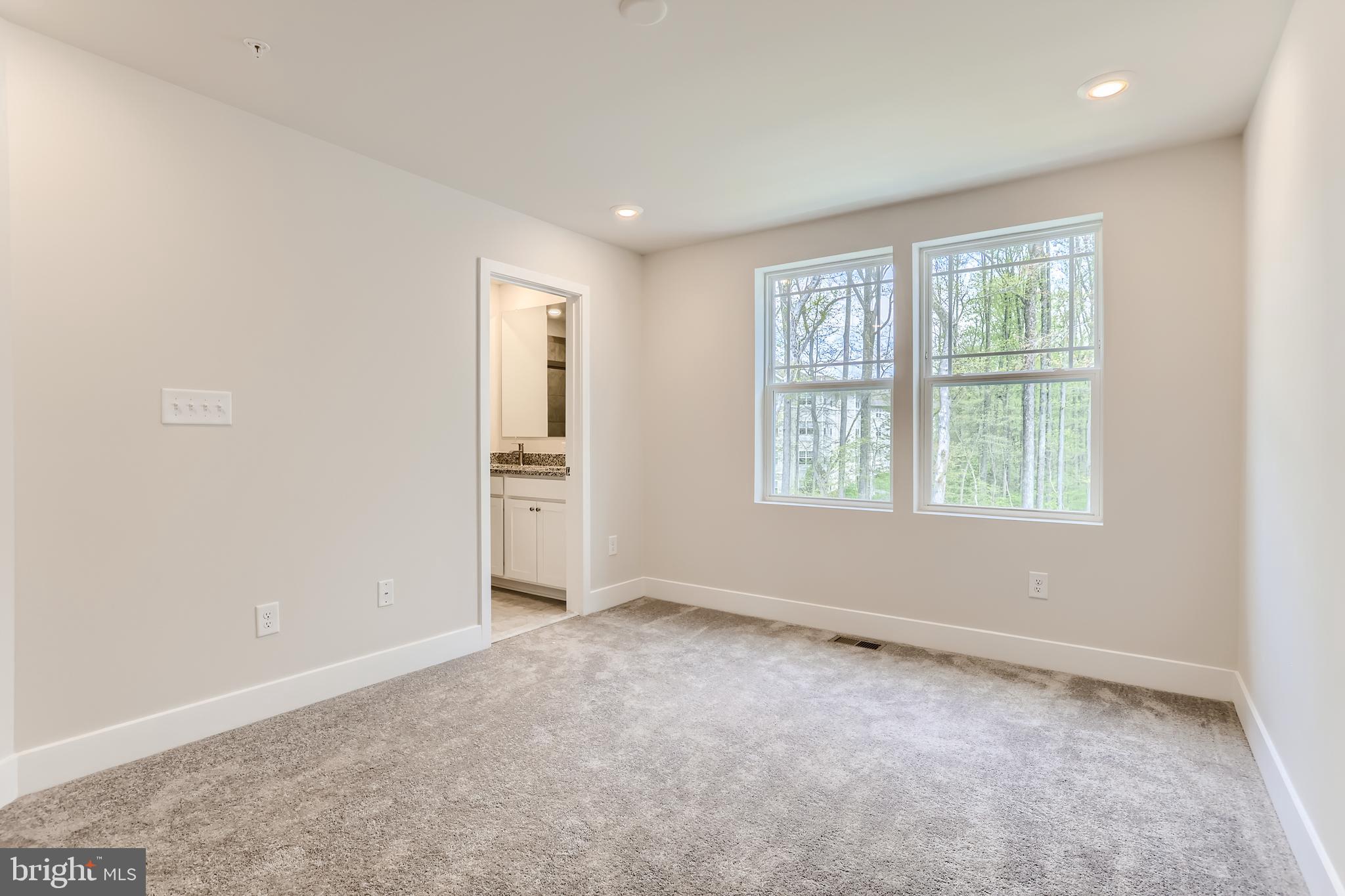 246 Waterstone Road Essex, MD 21221 - Photo 14 of 24