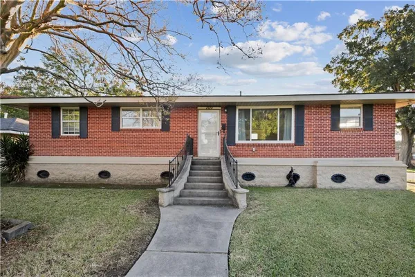 $267,000 | 2320 Roosevelt Boulevard, Kenner, LA 70062