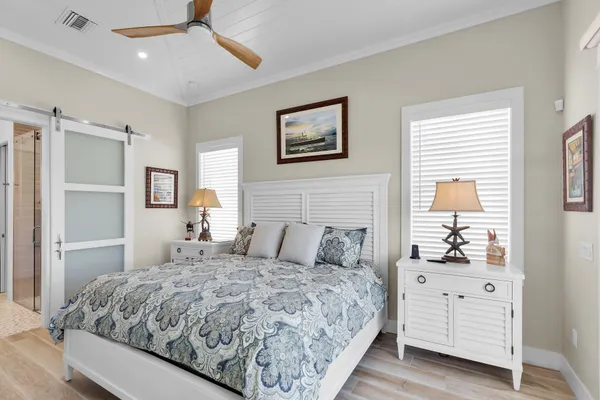 $4,695,000 | 241 Tollgate Boulevard, Islamorada, FL 33036