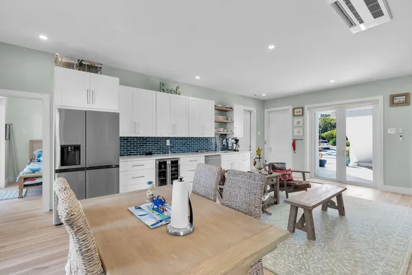 $4,695,000 | 241 Tollgate Boulevard, Islamorada, FL 33036