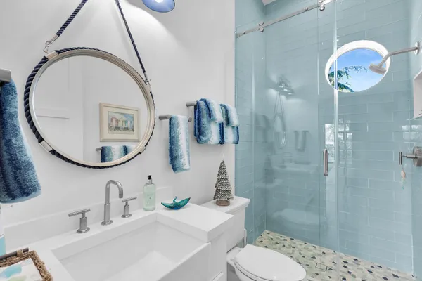 $4,695,000 | 241 Tollgate Boulevard, Islamorada, FL 33036