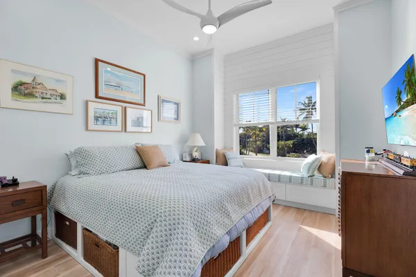 $4,695,000 | 241 Tollgate Boulevard, Islamorada, FL 33036