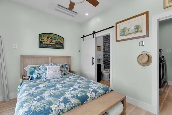 $4,695,000 | 241 Tollgate Boulevard, Islamorada, FL 33036