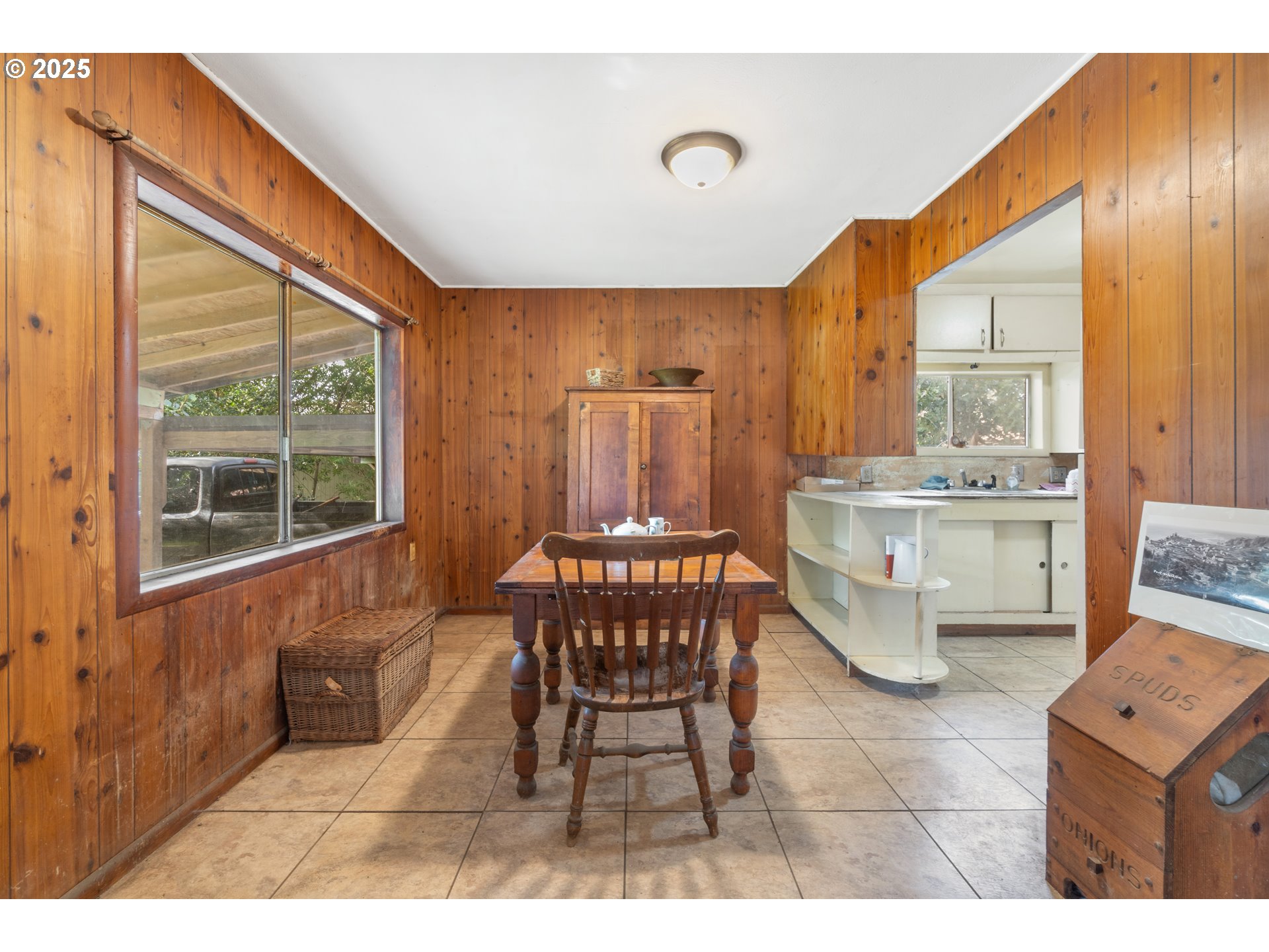 628 13th Street Port Orford, OR 97465 - Photo 7 of 10 a dining room with furniture and window